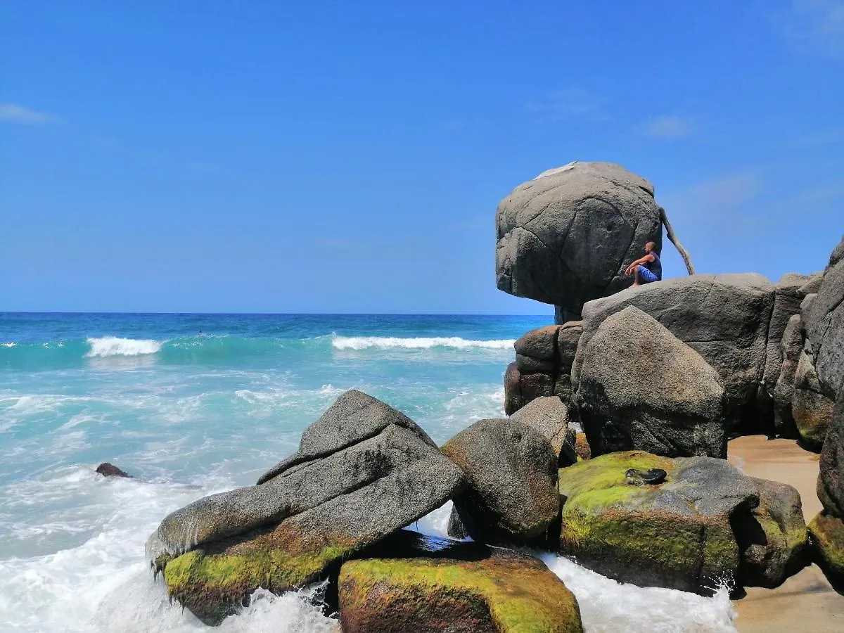 Mendihuaca Beach By Zakua Guachaca 0*,